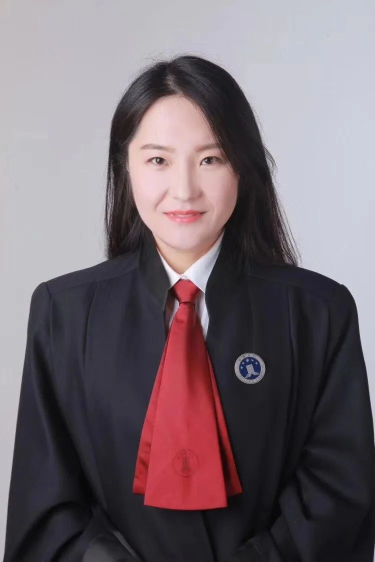 江苏宏润律师事务所执业律师 法律专业毕业,十年专职律师,经验丰富.