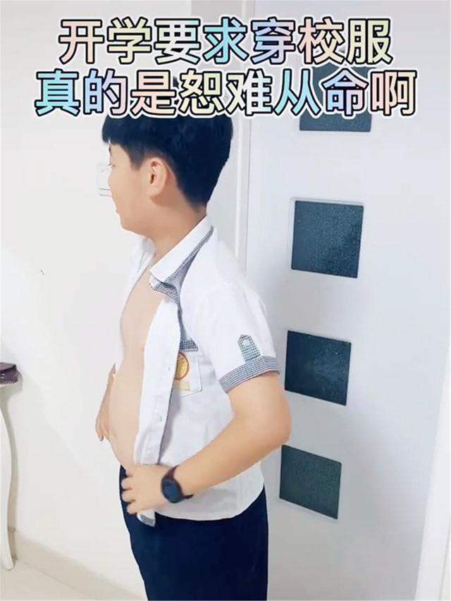 小学开学,学生却胖得连校服穿不上,网友:再不开学可能