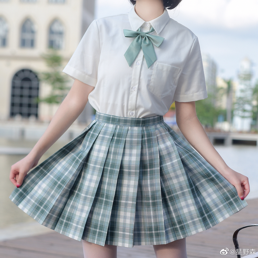 jk那个短发女孩