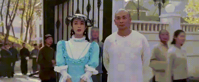 除了赵文卓扮演的黄飞鸿外,影片中的另一大看点则是维妮扮演的十三姨