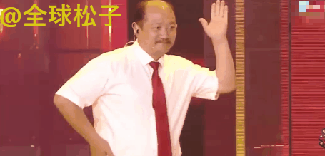 "谢广坤"搭档杜海涛妈妈热舞,表情管理在线,舞姿笨拙超有喜感