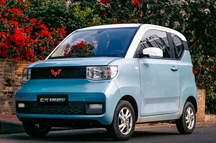 五菱再现神操作:2.98万的电动车成了爆款