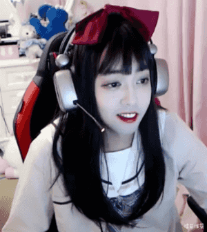 超越腐团儿战术后撤,dota职业选手maybe女装直播,网友