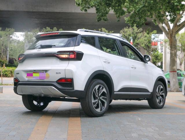 奇瑞预售:高颜值suv,与逍客同定位,1.5l cvt,5.89w