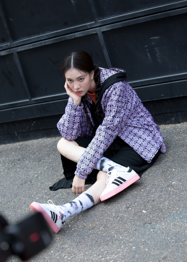 宋妍霏时尚穿搭出名,百变女孩玩转各风格,潮女孩不要错过