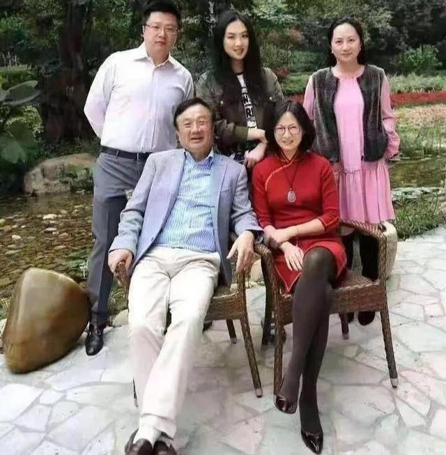任正非第二任太太姚凌,曾是得力秘书,培养女儿为哈佛学霸兼名媛