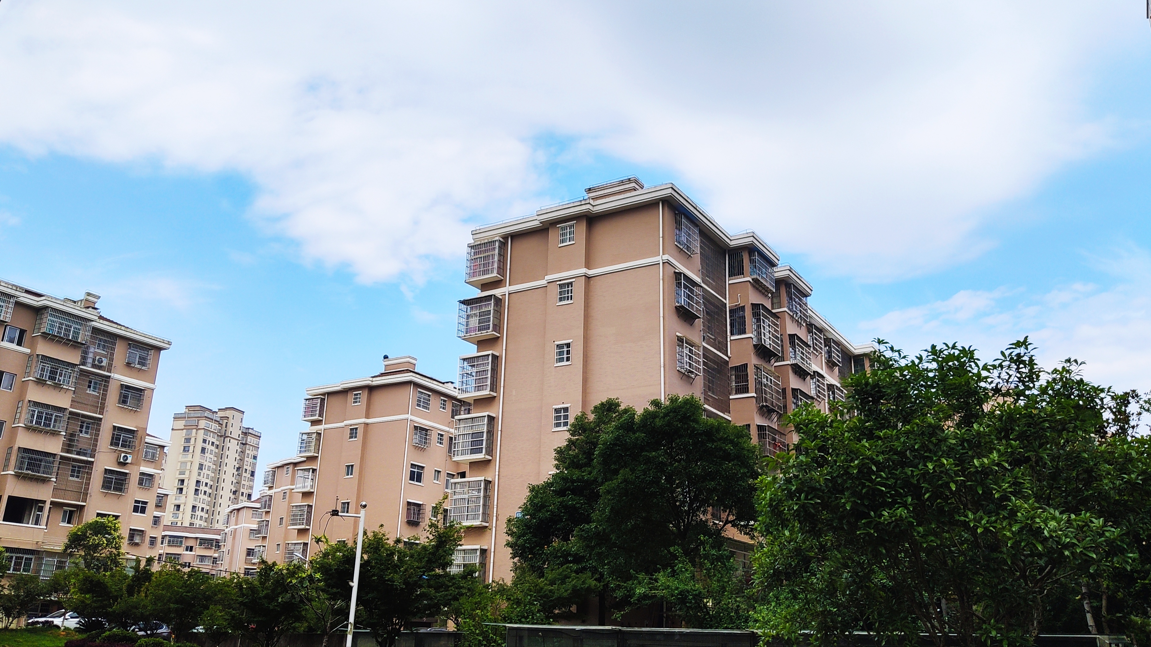 江西省抚州市南城县盱江南大道登高福地小区-2020年6月21日实拍