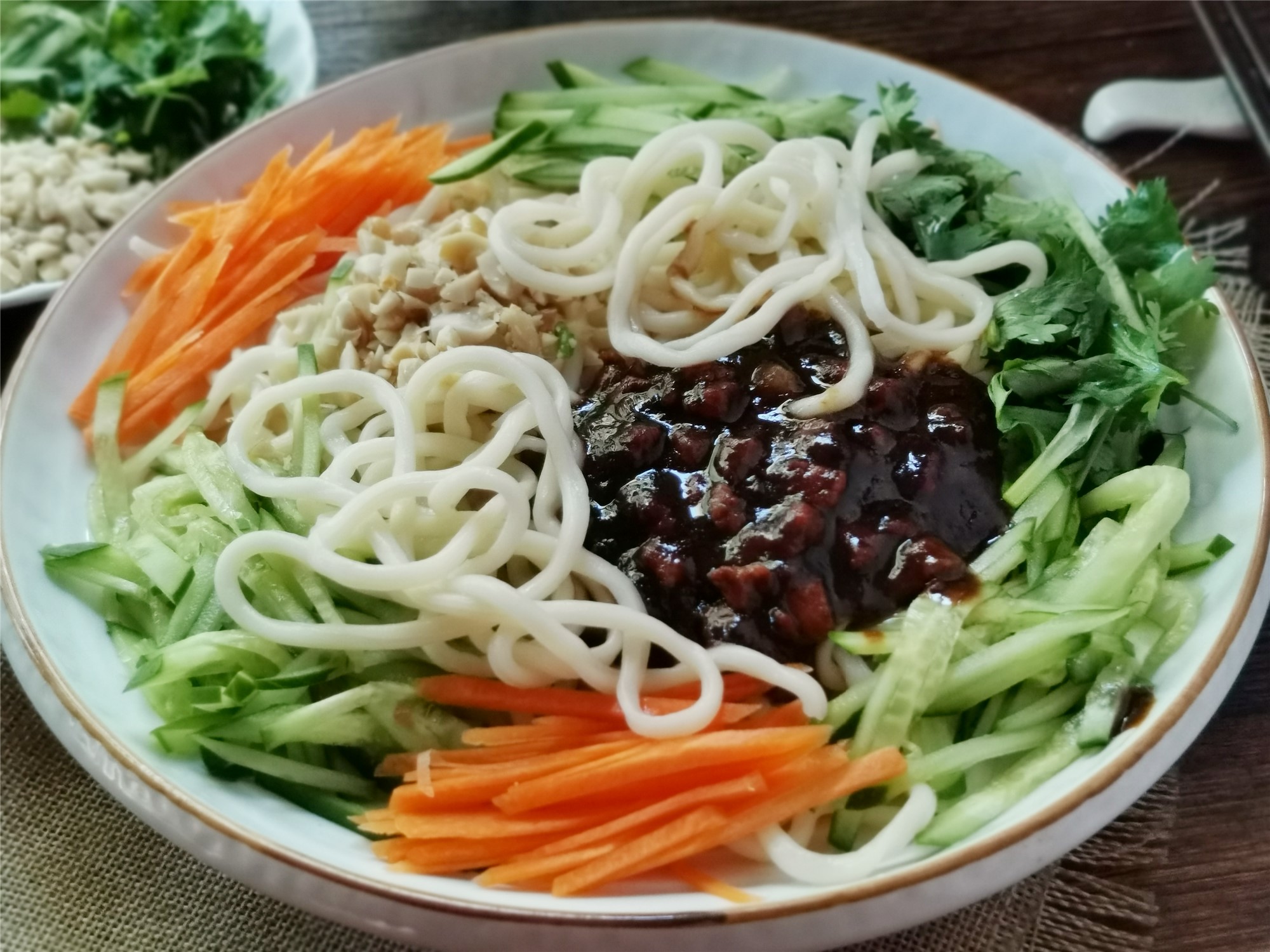 夏至节气吃夏至面,教你5种面条夏季做法,清凉解暑味道