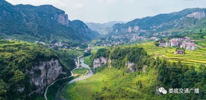 原生态的自然环境,古朴的民俗风情……6月22日,娄底市新化县重点文化