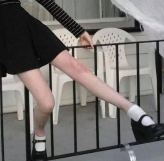 抖腿,女生,,网恋,早恋,性感
