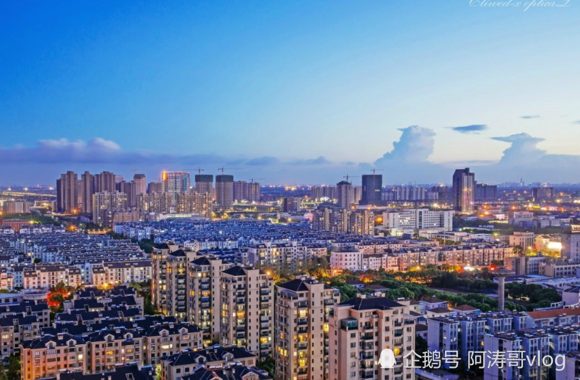 浙江嘉兴有一个小县 人口40万 gdp却超惊人的626亿