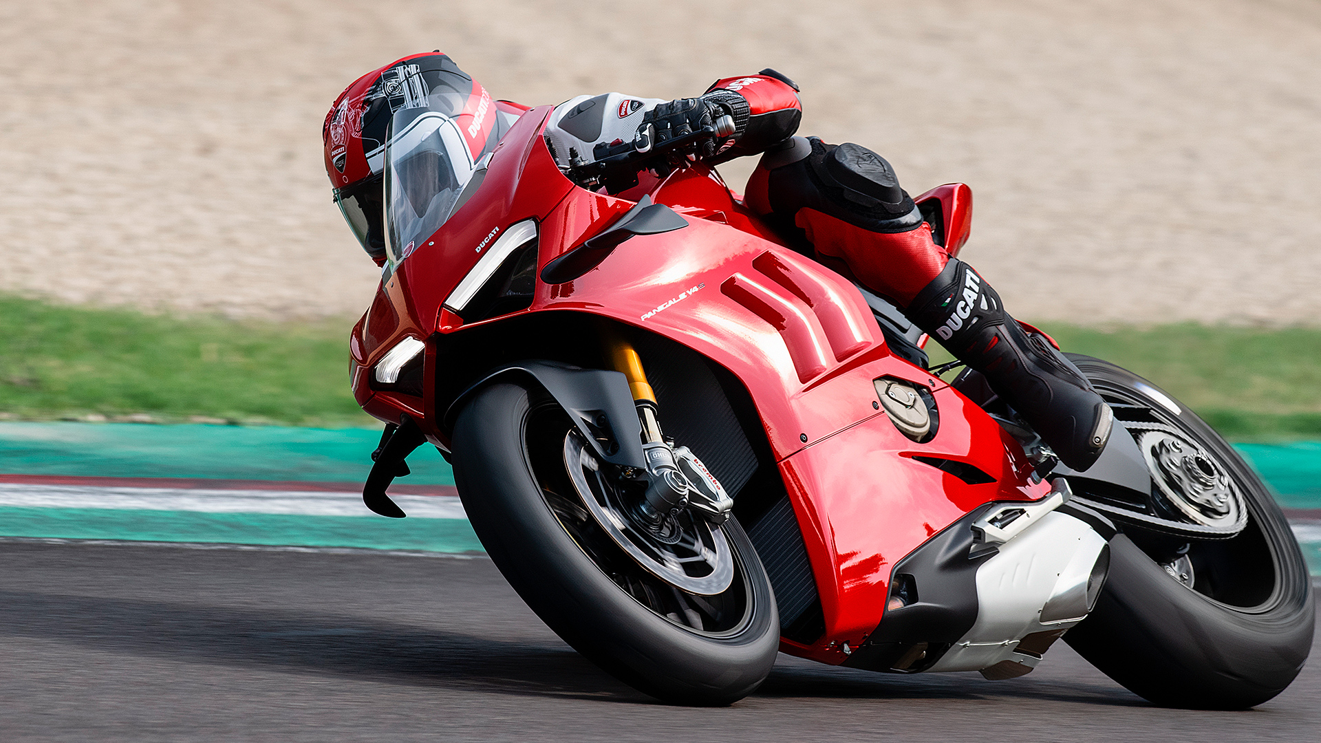 杜卡迪panigale v4/s国内上市 售价23.8万/29.8万