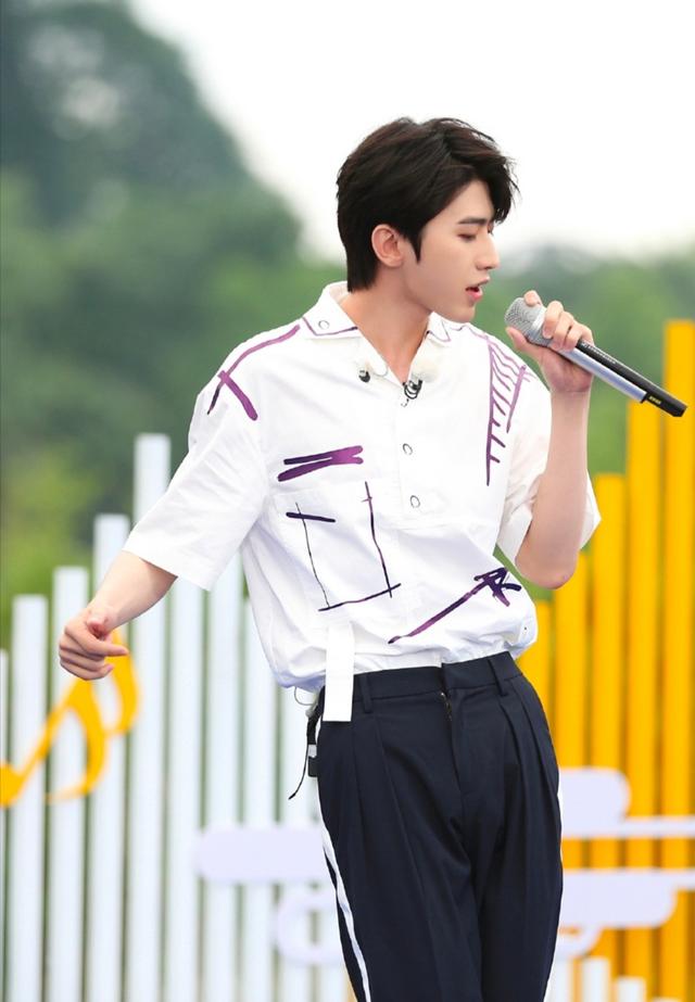 蔡徐坤,跑男,郑恺