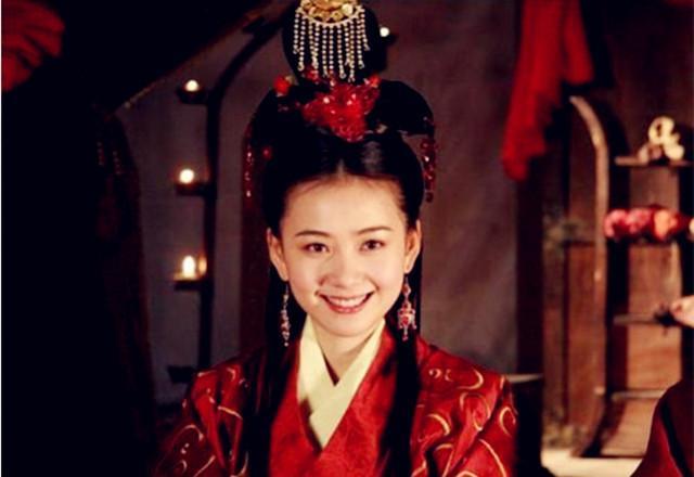 因为他的老婆龙吉公主也是应劫之人,洪锦作