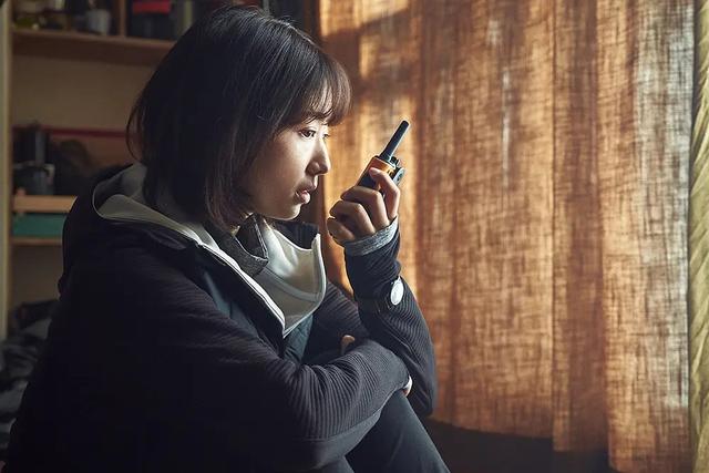 刘亚仁《活着》票房大卖,连续4天位居第一,是2月份以来最好成绩