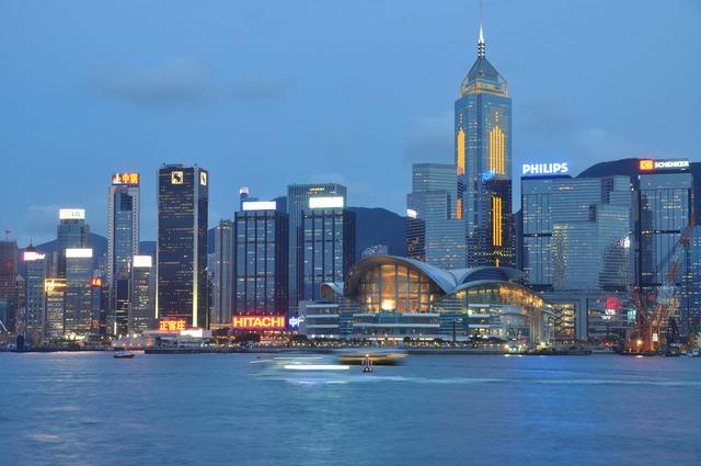 全球最富裕的城市之一:30处地标体验国际都市中国香港
