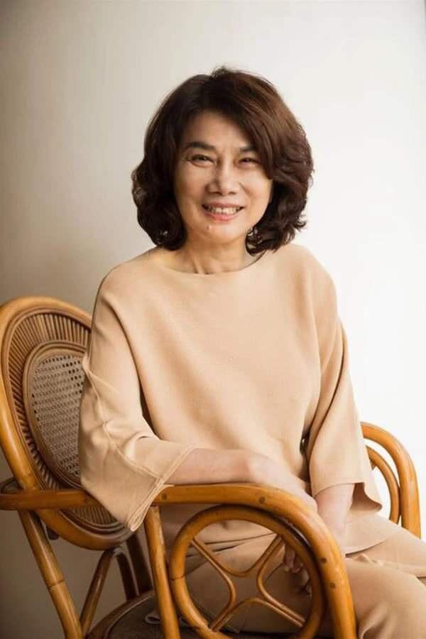 学国美老板娘和董明珠怎么穿