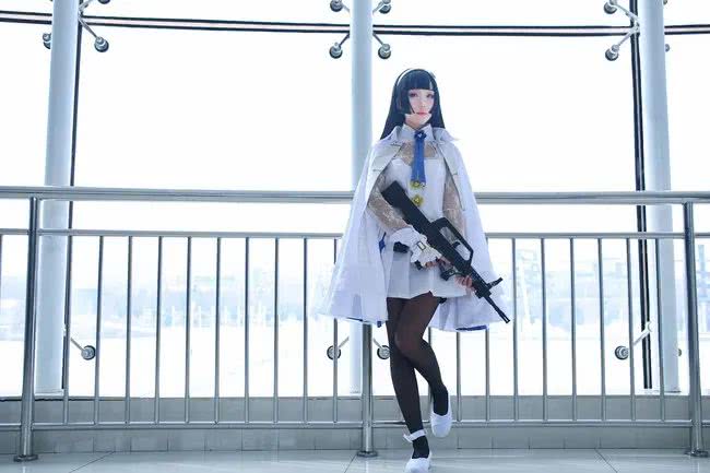 cos:少女前线-甜美又具有杀伤力的95式