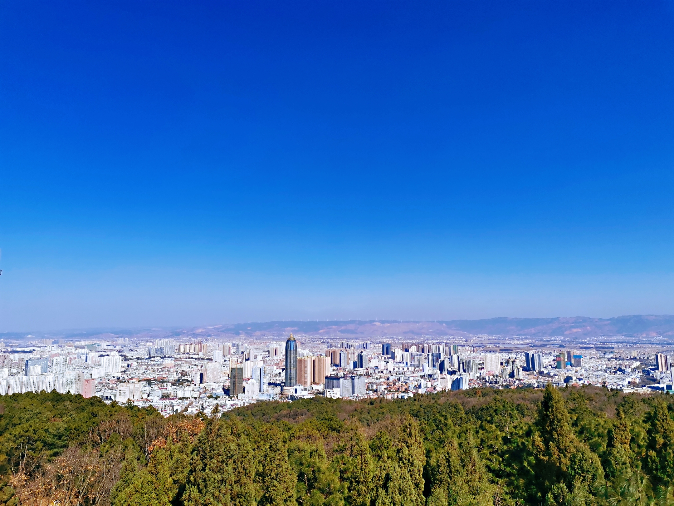 云南曲靖寥廓山
