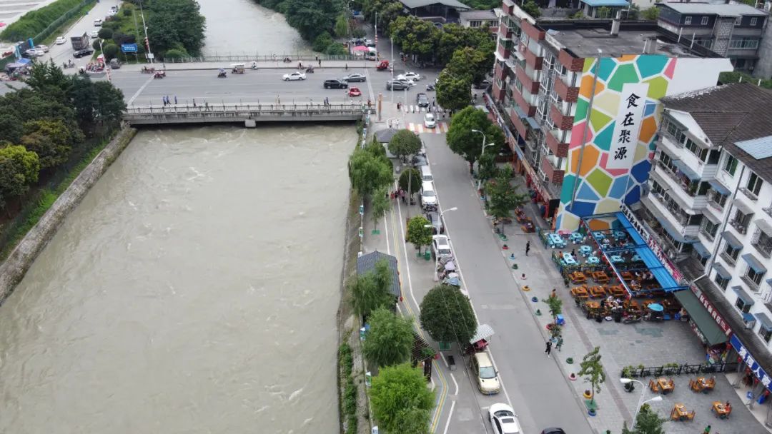都江堰市,美食街,聚源镇,开街,薛文远