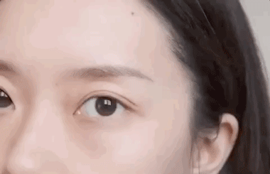 关晓彤喝个汤都怕肿，难道只有“吃草”这一条路可选？