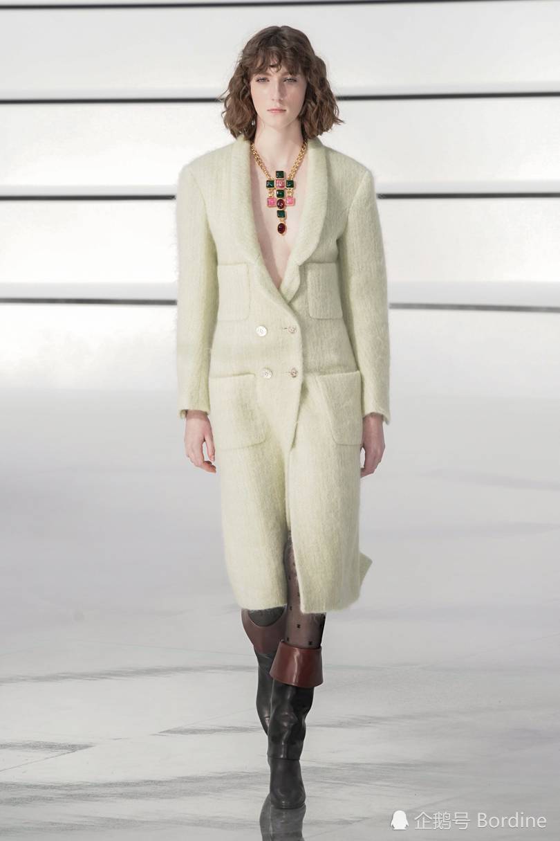 chanel 2020秋冬系列的小香风