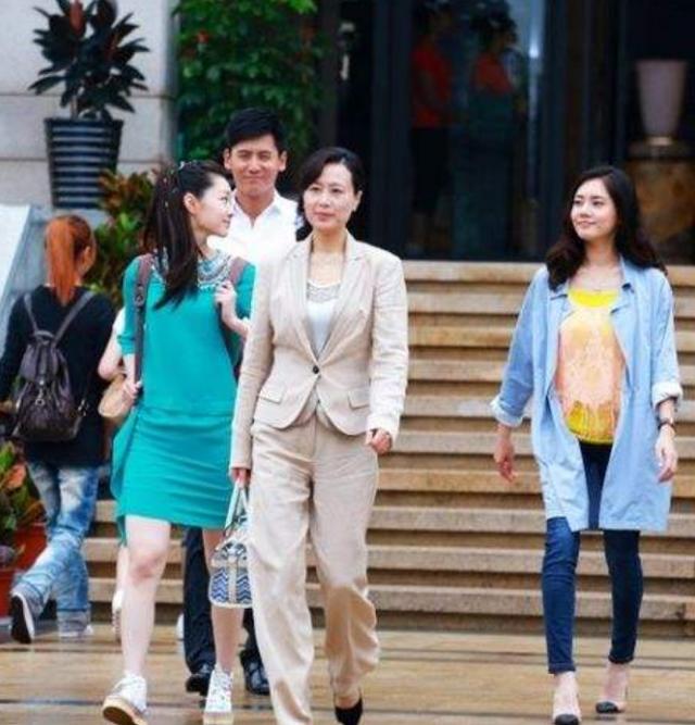姚晨,吴玉芳,江嘉良,演艺圈
