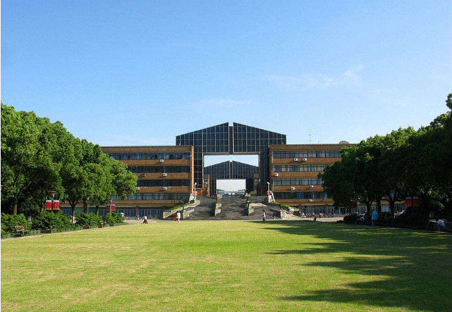 浙江省综合实力最强的8所大学,杭州有6所,宁波,金华各