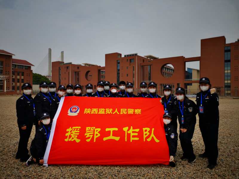 我没有拖累"3月13日上午,陕西省女子监狱监狱长苗可接到省监狱管理局