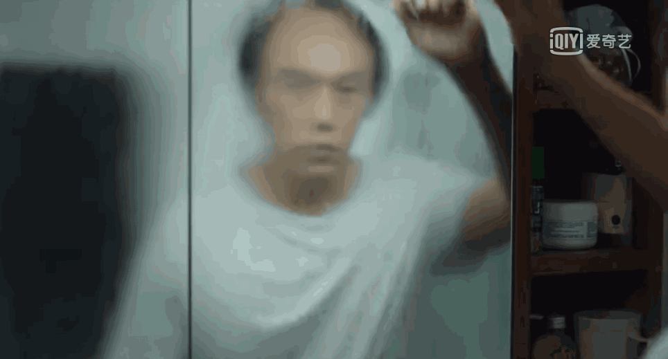 秦昊是一位敬业又有实力的好演员,虽然容貌引起了大家的争议,但却