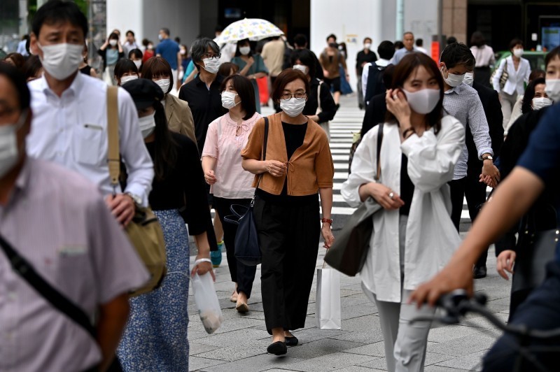 美国连续六天破4万 韩国,日本疫情反弹 形势不乐观