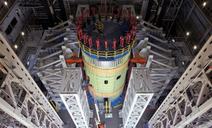 美国国家航空航天局完成空间发射系统火箭结构测试