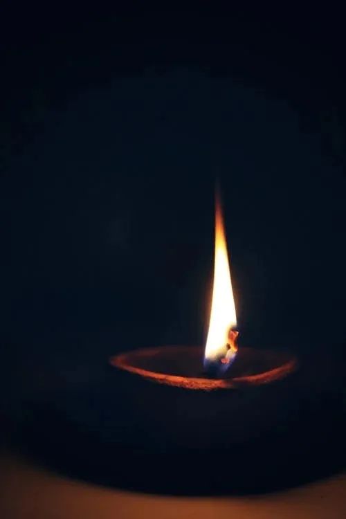卡瓦菲斯·蜡烛