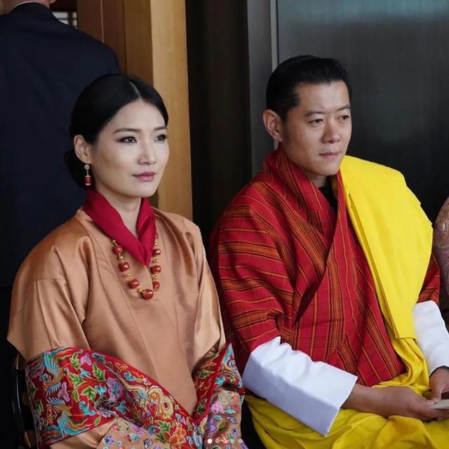 吉增·佩玛,旺楚克国王,一夫一妻,不丹,平民出身