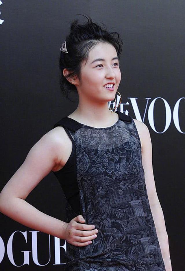 特别是上期节目中张子枫做题的表情更是令大家哭笑不得,看过的小伙伴