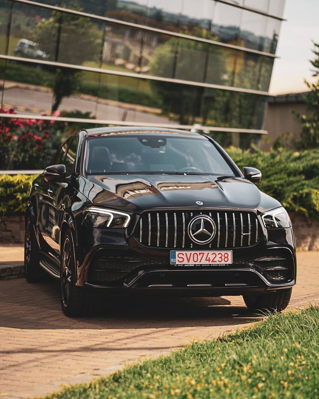 梅赛德斯-amg gle 53 coupe实车 精致的造型