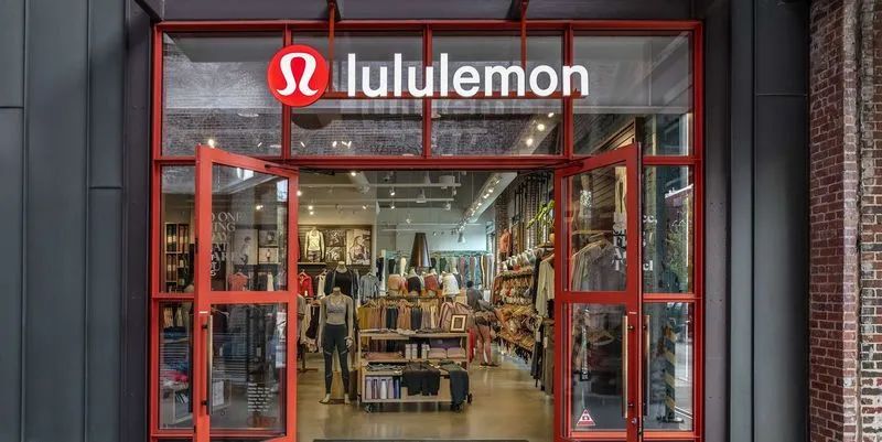 lululemon,收购,线下门店