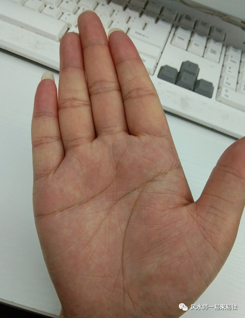 手相实例简析:白手起家的守财纹!