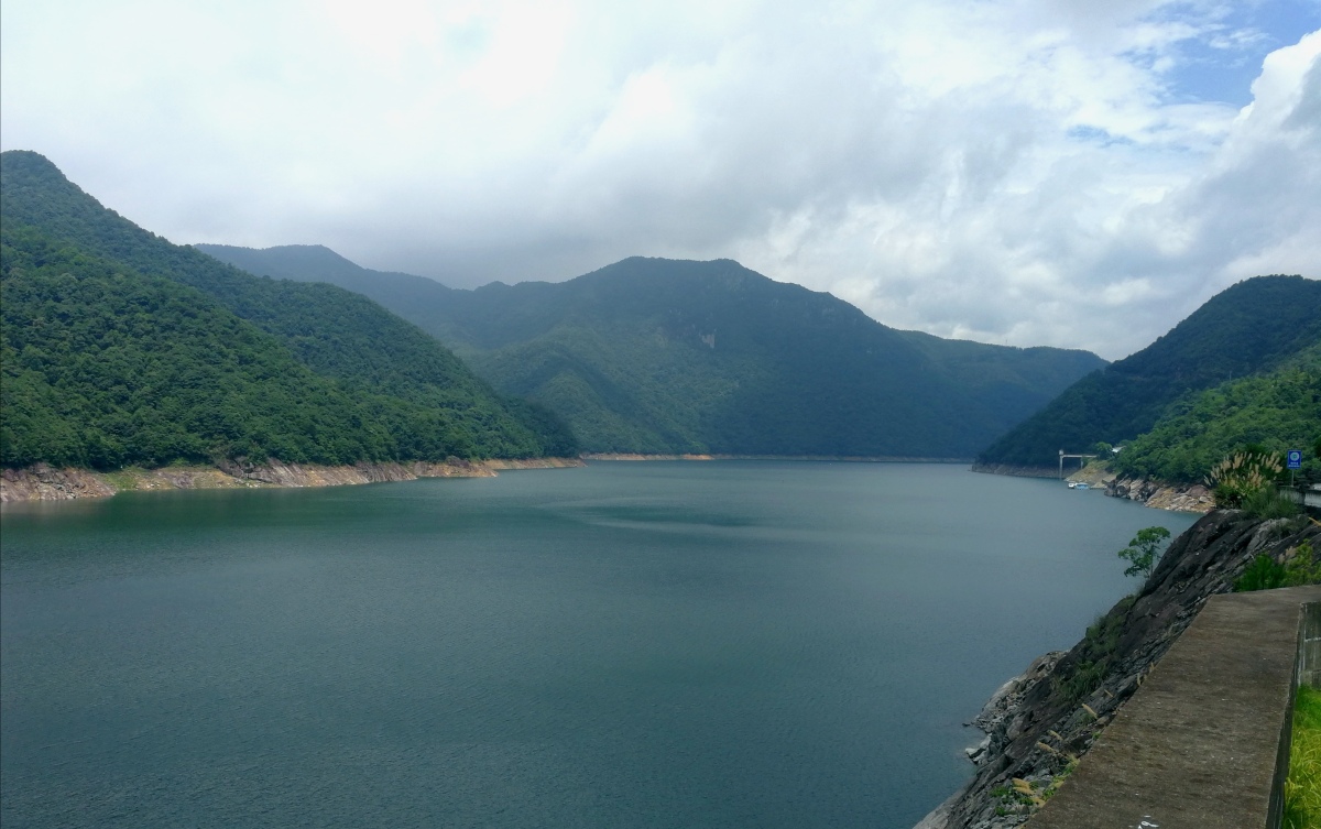 入梅以来,宁波32座大中型水库共拦下7个东钱湖的水量