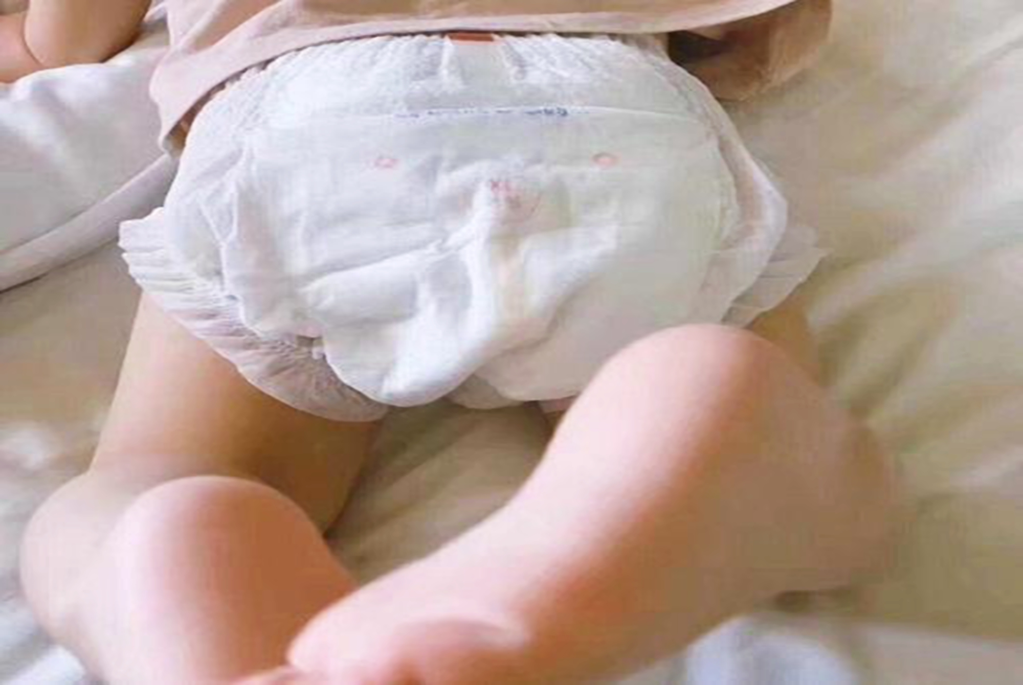而 纸尿裤则是宝妈在育儿道路上的一个好帮手,随着纸尿裤质量的提升