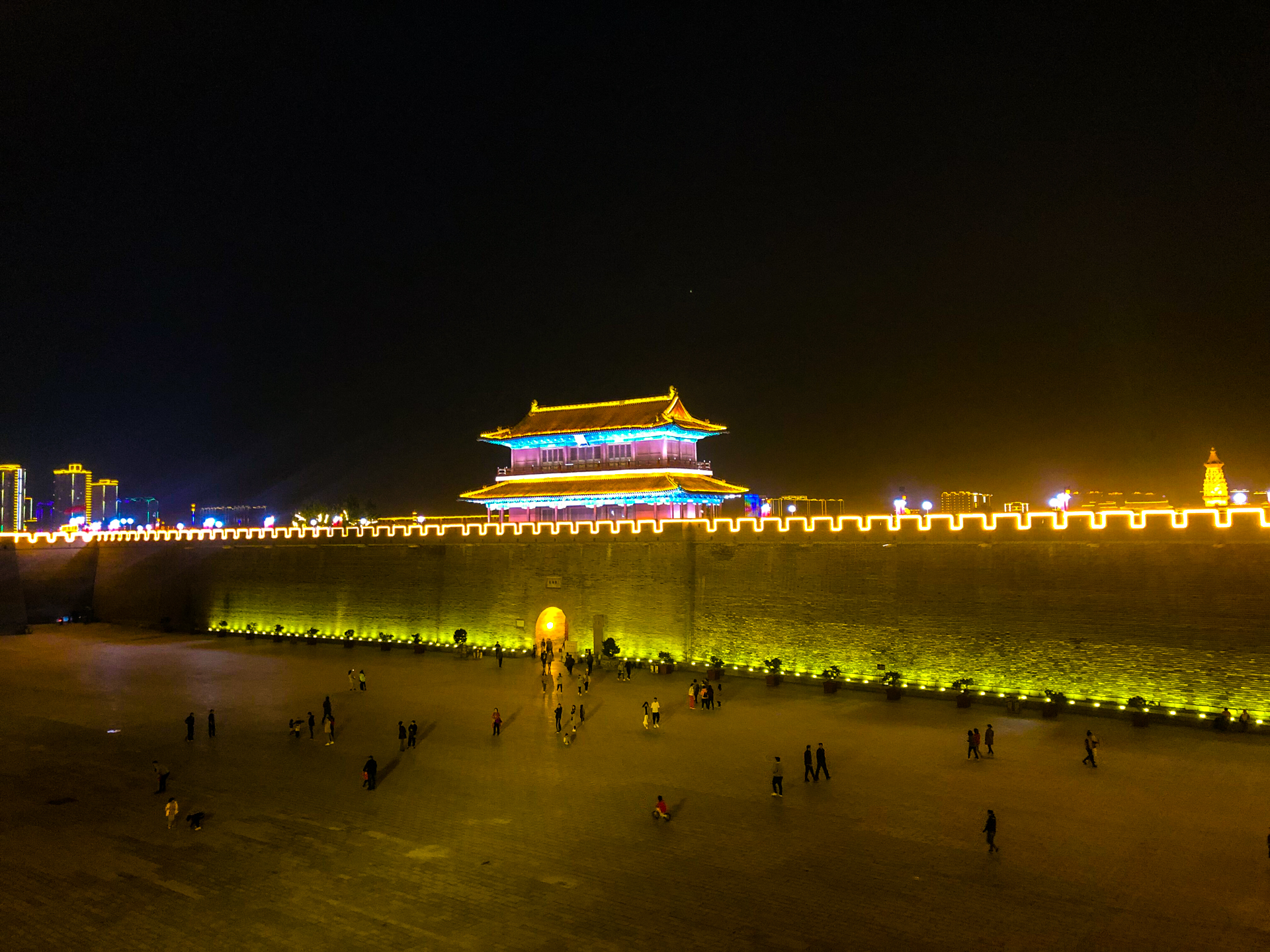 河北古城,正定古城,赵子龙家乡,古城改名,古城夜景