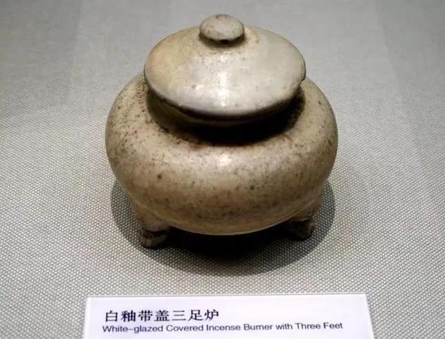 定州博物馆,定窑,瓷器,黄釉