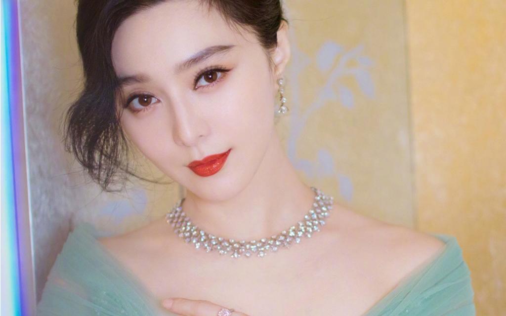 一组时尚女神范冰冰美图,气质真的非常好了