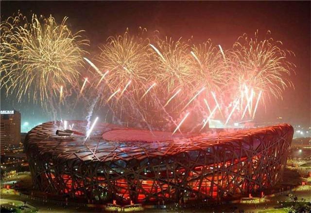 2008年北京奥运会,绚丽且有浓重历史感的开幕式, 向全世界人民展示了