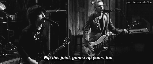 老李不懂赛博朋克,女朋友要分手,你看他还有机会吗?