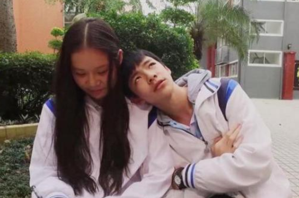 女生一旦进入"初三",最好远离3种同学,小心"无缘中考"