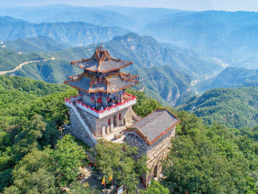 山西的古迹太多了,就算是走上一个月也走不完,当然也有山西景点较为