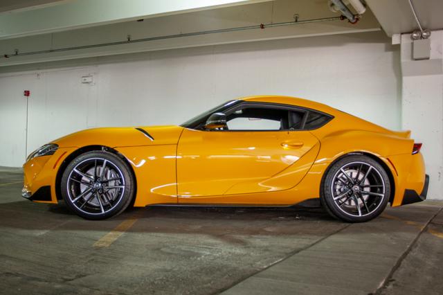 丰田牛魔王supra 2021款用动力换低价,还值得为情怀买单吗?