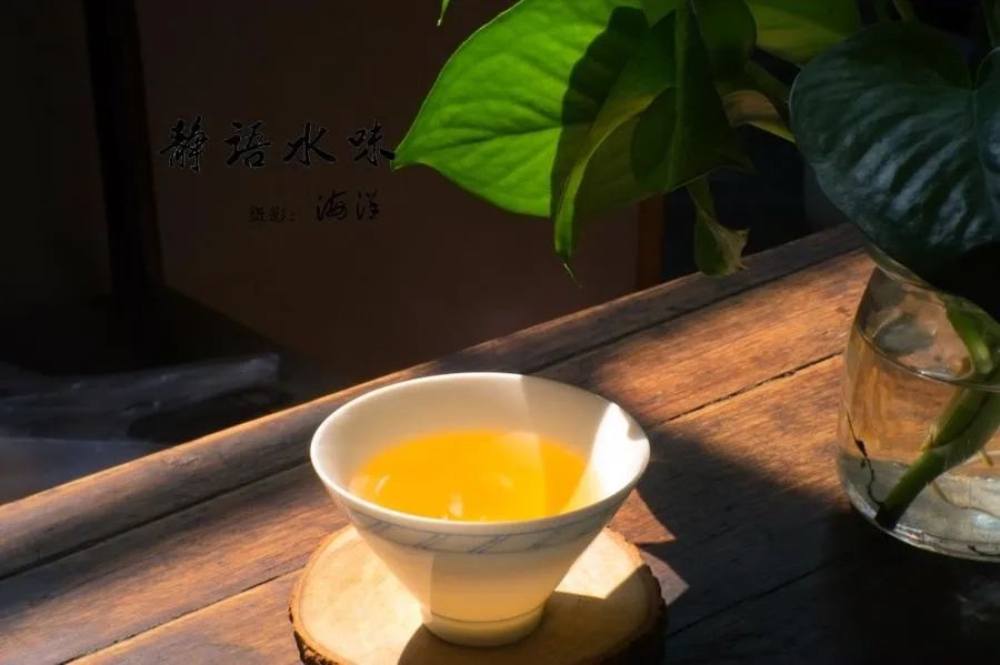 饮一杯清茶,做一个简单的人