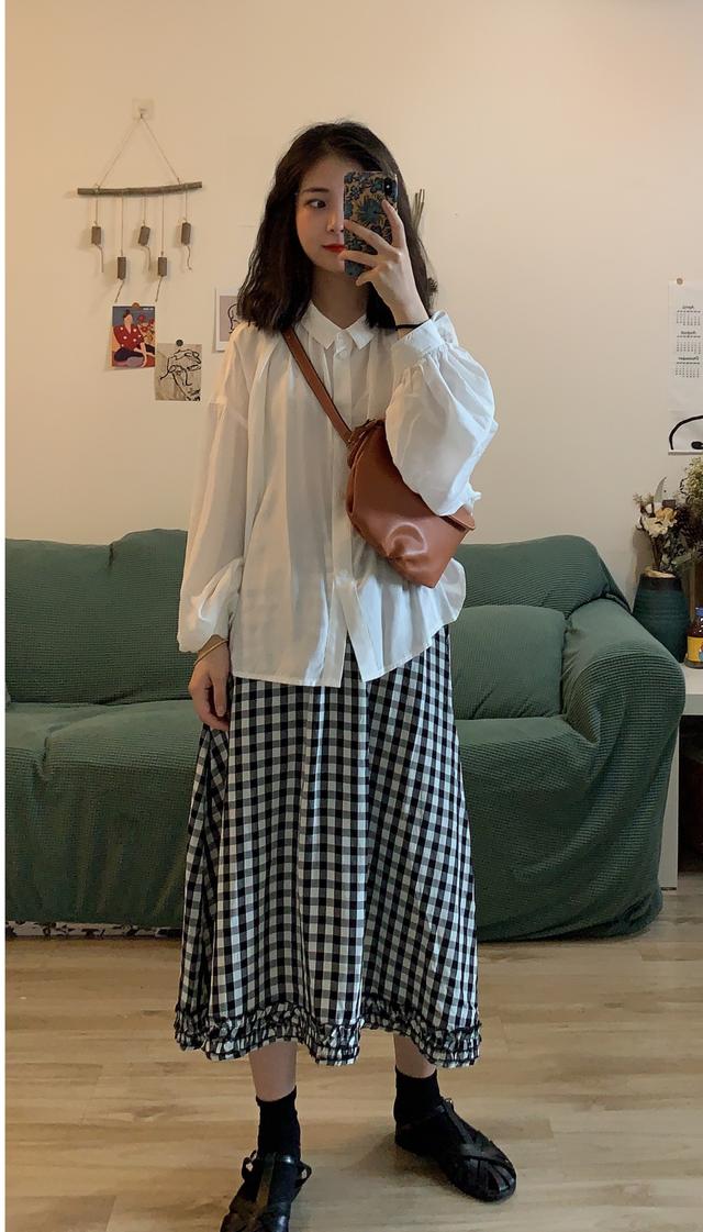 小个子女生的鬼马穿搭来了,古灵精怪的样子太可爱,赶紧学起来